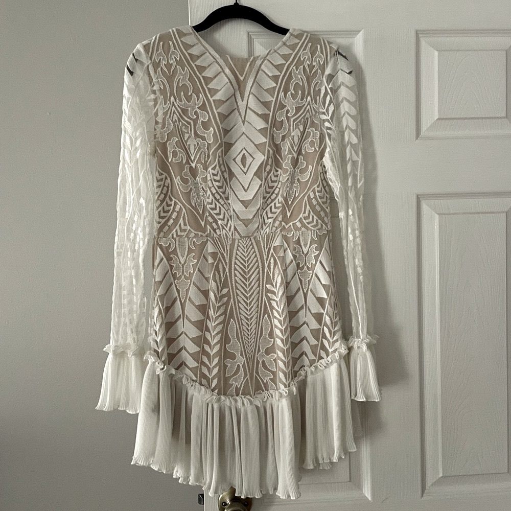 Saints + Secrets Match Made In Heaven Dress White Small